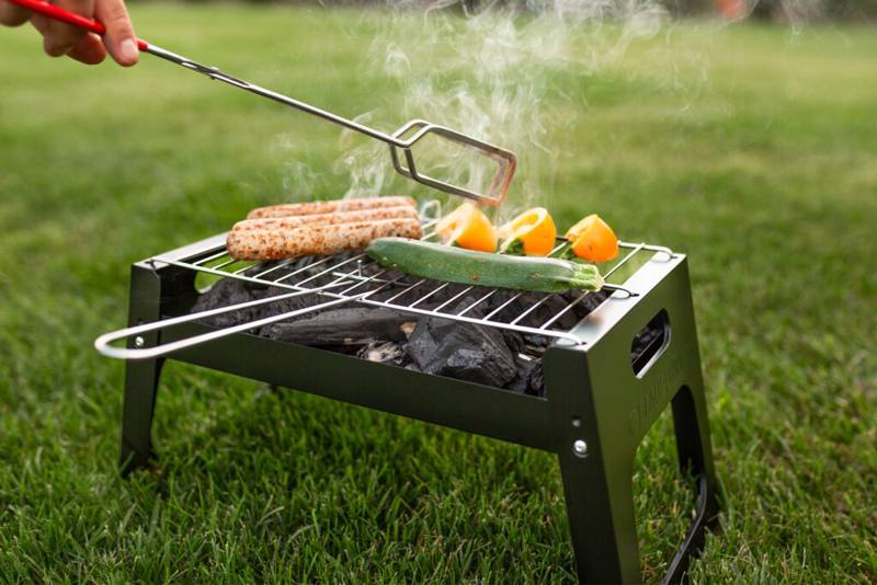 BLAUPUNKT CHARCOAL GRILL